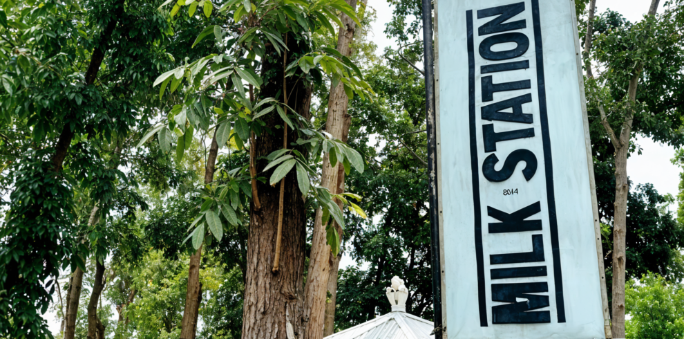 Estino Milk Station
