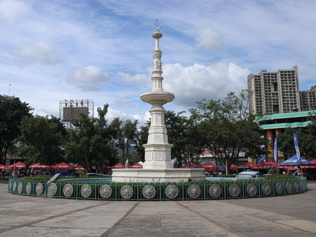 Fuente Osmeña Circle