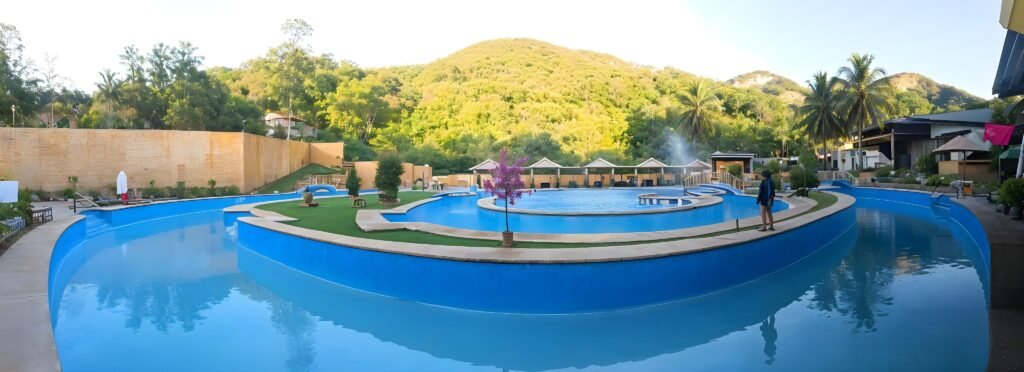 Hidden Valley Wave Pool And Mountain Resort